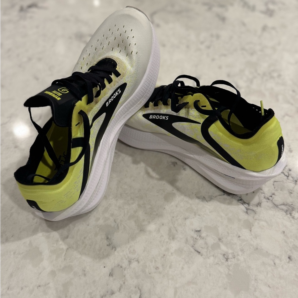 Brooks Hyperion Elite 2 runners in Neon Yellow and White. Size 8. Asking $200